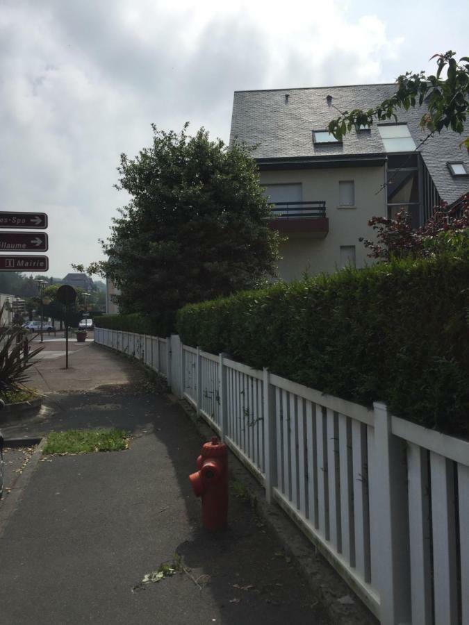 Proche De La Mer 2 Adultes Et 2 Enfants Houlgate Exterior photo